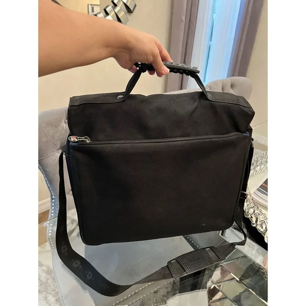 Wenger Swiss Gear Computer Laptop Tablet Carrying Black Briefcase Travel Bag 16